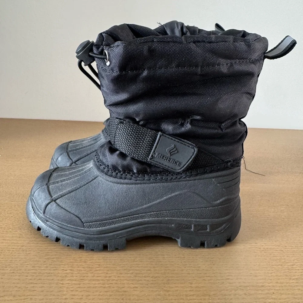 Merence durable black